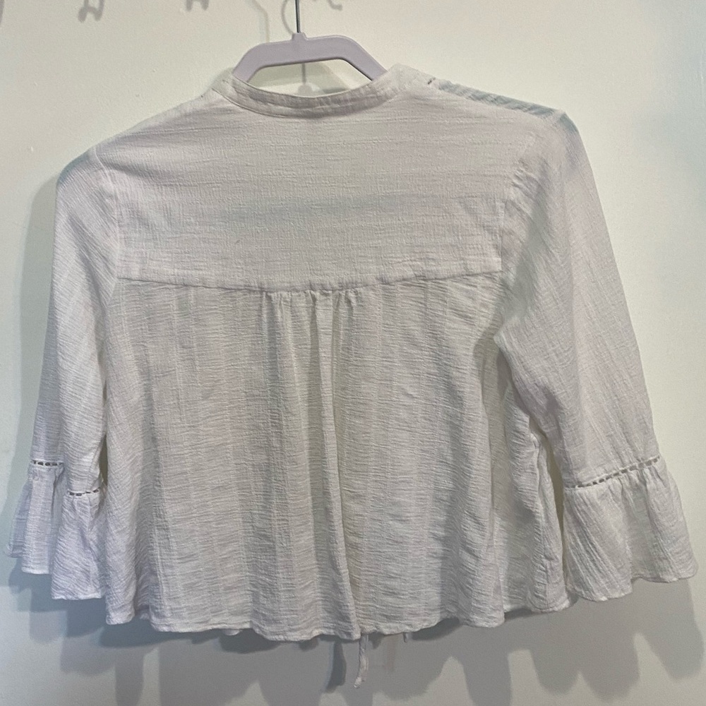 White crop top - Picture 3 of 5